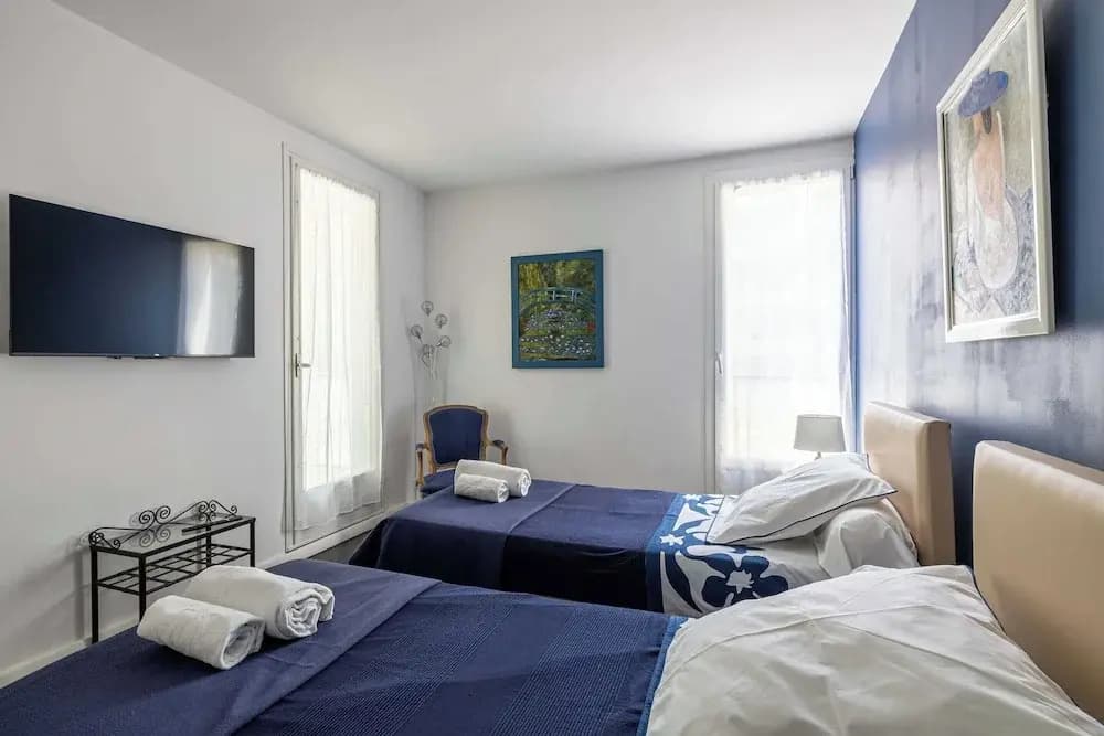 Splendid Flat in the Heart of Saint-tropez With Parking - 2br/4p - Photo 3