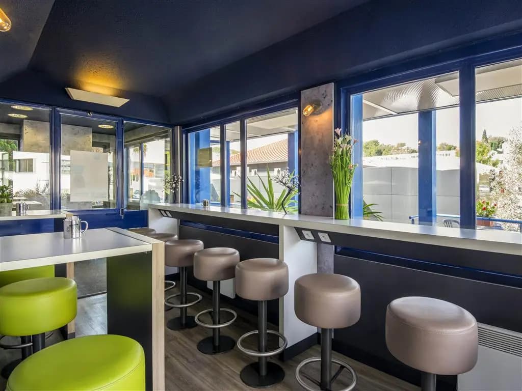 ibis budget Antibes Sophia Antipolis - Miniature 7
