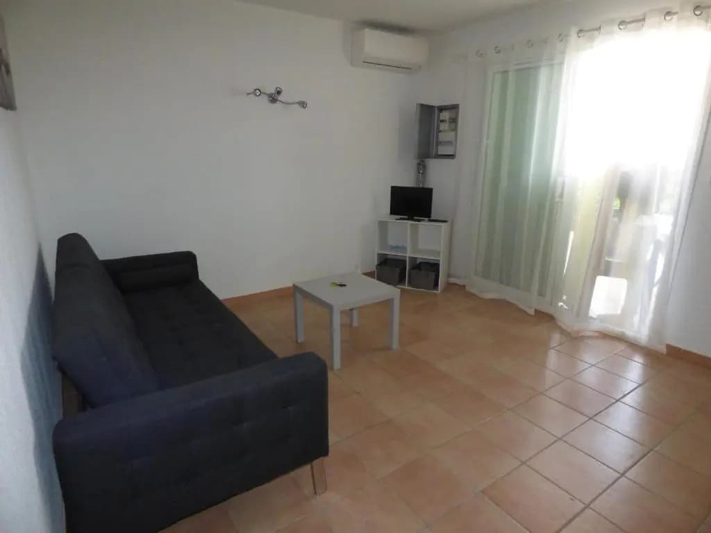 Appartement Saintes-Maries-de-la-Mer, 2 pièces, 4 personnes - FR-1-475-15 - Miniature 6