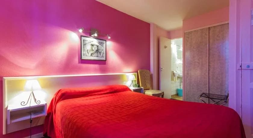 Hôtel Claude Calas - Photo 1