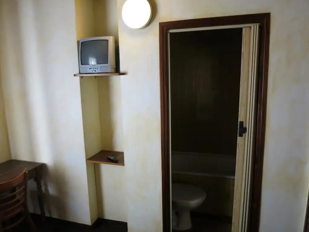 Hotel le Pidanoux - Miniature 7