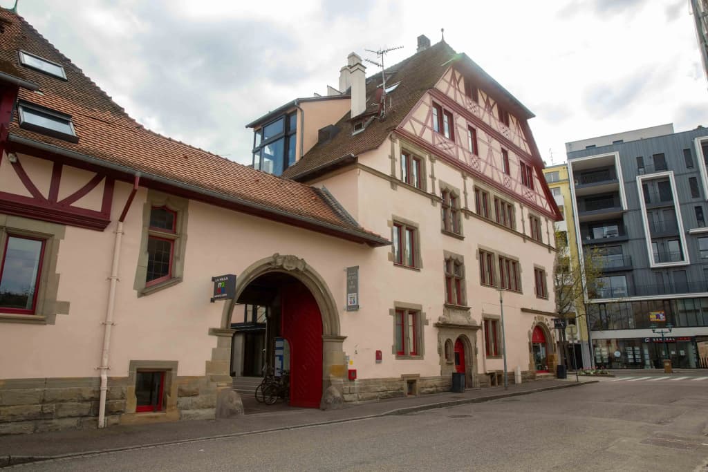 Hotel Villa K - Basel Airport - Photo 1