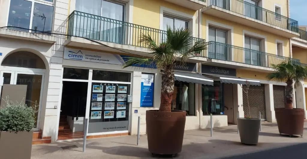 Apartment in the center of Valras-Plage for 4 people - Photo 1
