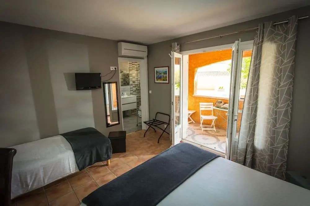Hôtel Saint Geniès - Photo 2