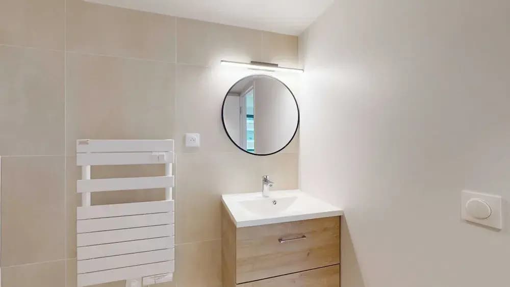Room 1211 in a Premium Residence- Sport/laundry - Miniature 7