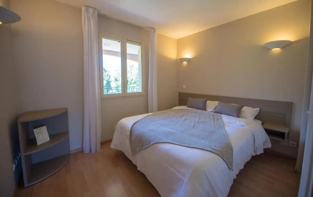 Appart Hotel Lou Castelet - Miniature 7