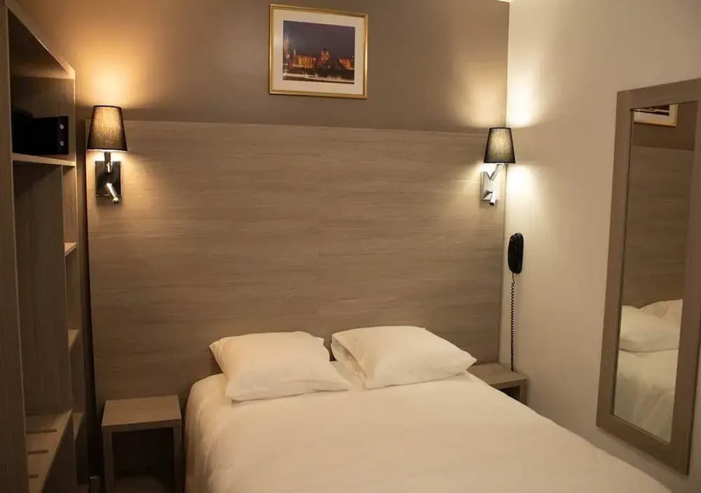 Paris Rooms & Dreams Hotel - Photo 4