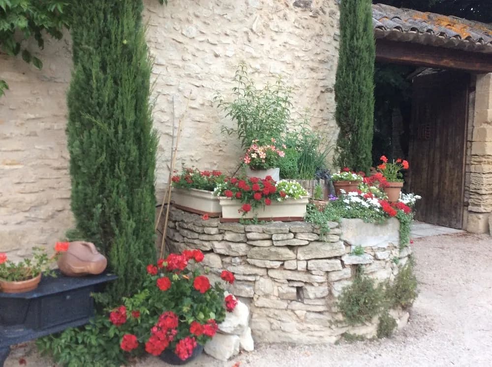 Chambre d'hôtes Au Chant des Sorgues - Photo 4