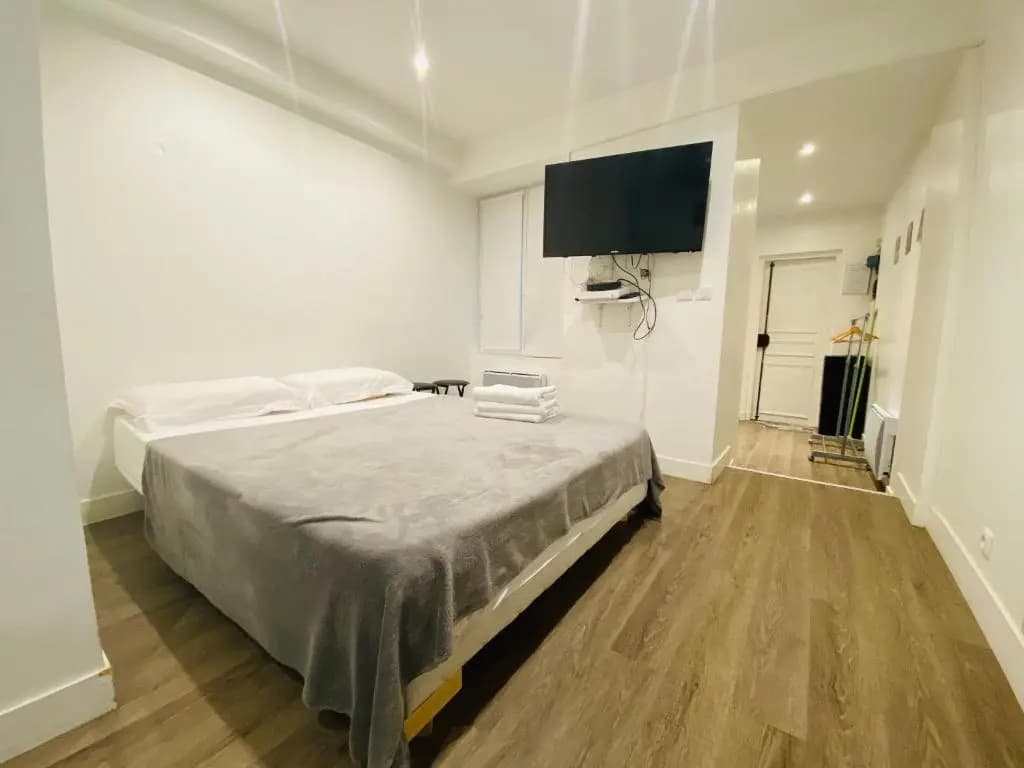 Le Marais-Saint Martin Luxury & Design by Studio - Photo 4