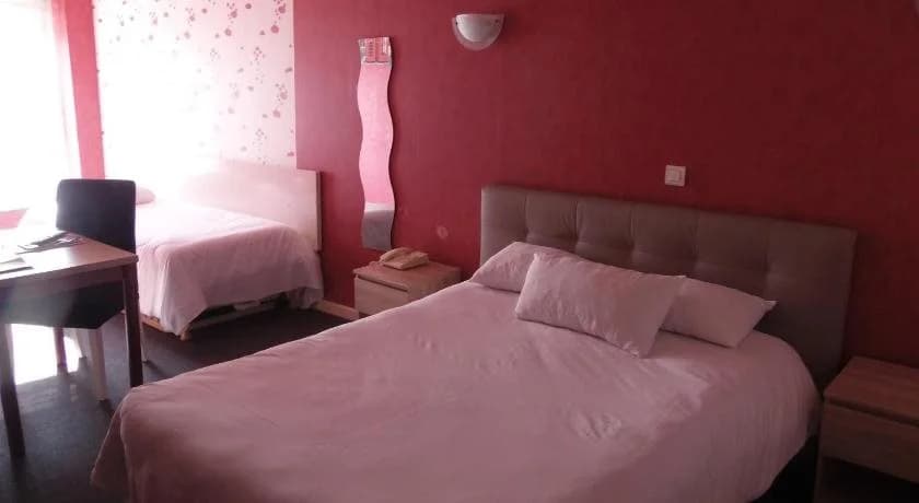 Hotel Azur - Photo 3