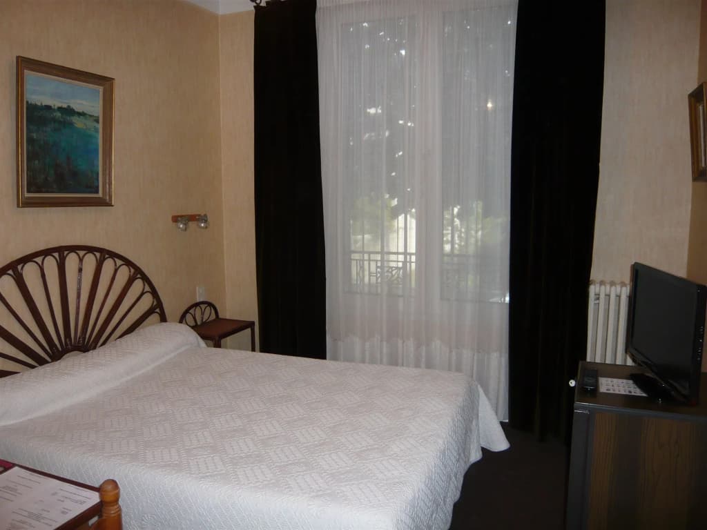 Citotel Aero Hotel - Photo 4