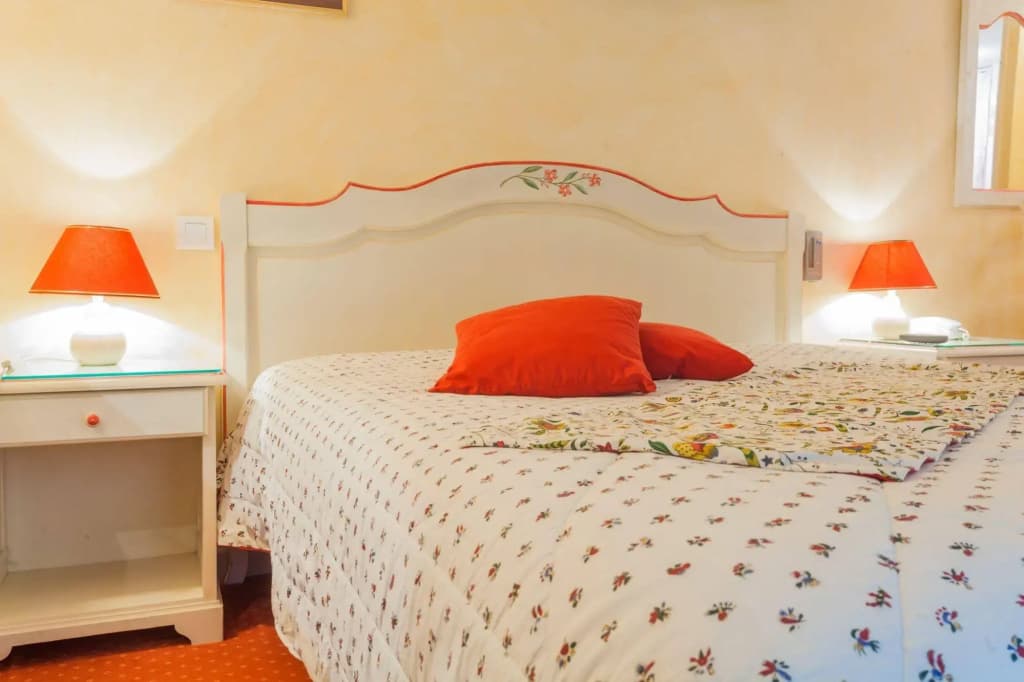 L'Hacienda - Photo 4