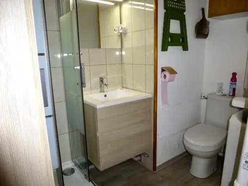 Apartment Beau Studio Expose Sud Refait A Neuf Avec Lave linge Et Lave vaisselle - Miniature 6