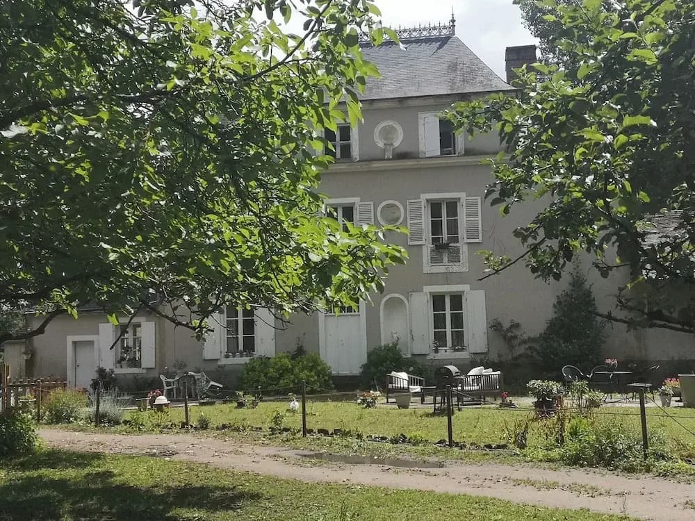 Le Petit Plessis - Photo 1