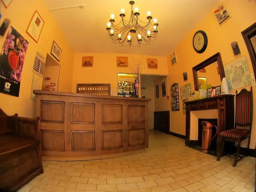 Hotel du Lion D'Or - Photo 2