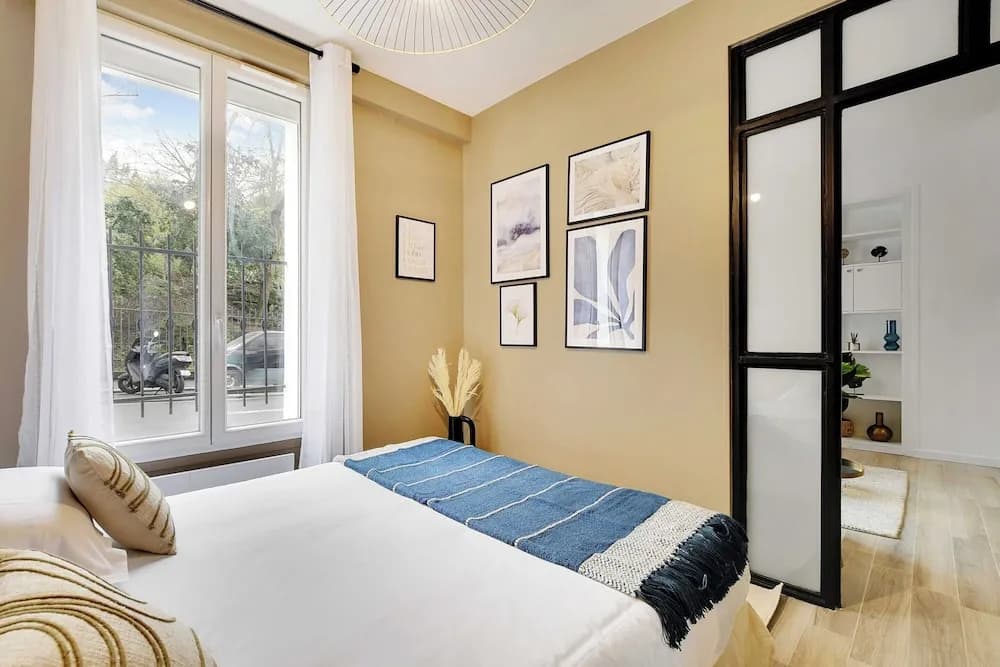 Charming 1-bedroom Apartment in Vibrant 19th Arrondissement - Photo 3