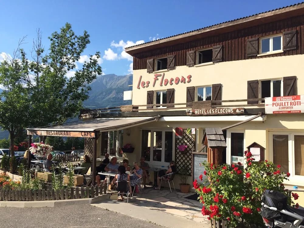 Hôtel Les Flocons - Photo 1