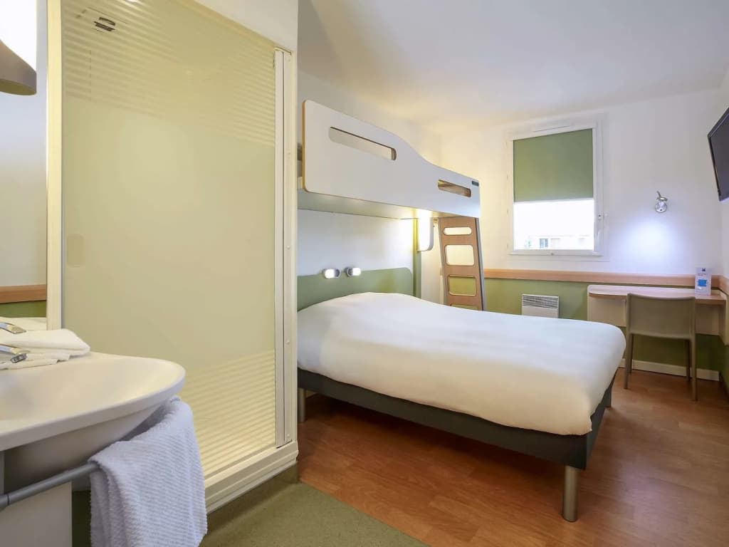 ibis budget Pontarlier - Photo 3