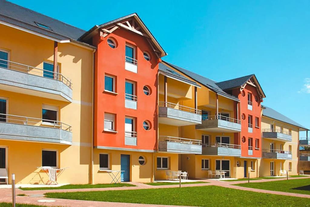 Les Isles de Sola Apartment in Grandcamp - Photo 1