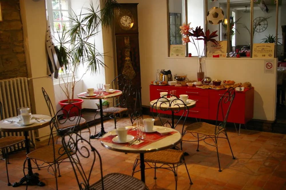 Hôtel le Lion d'Or - Miniature 8