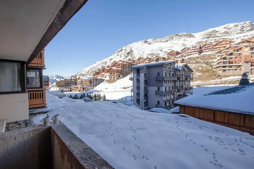 2 Bedroom Apartment With Parking and Balcony - Miniature 6