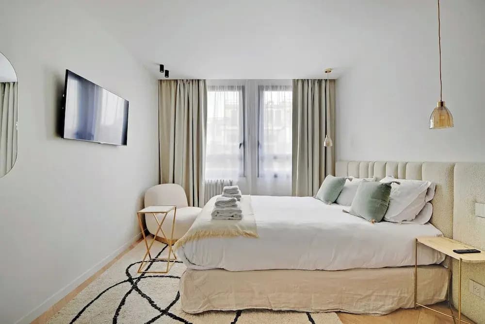 Elegant Apartment - 3br/8p - Arc de Triomphe - Photo 5