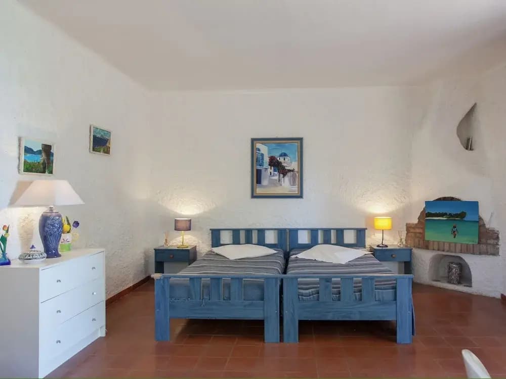 Cosy Holiday Home in Cargese Corse-du-sud Near Sea - Photo 2