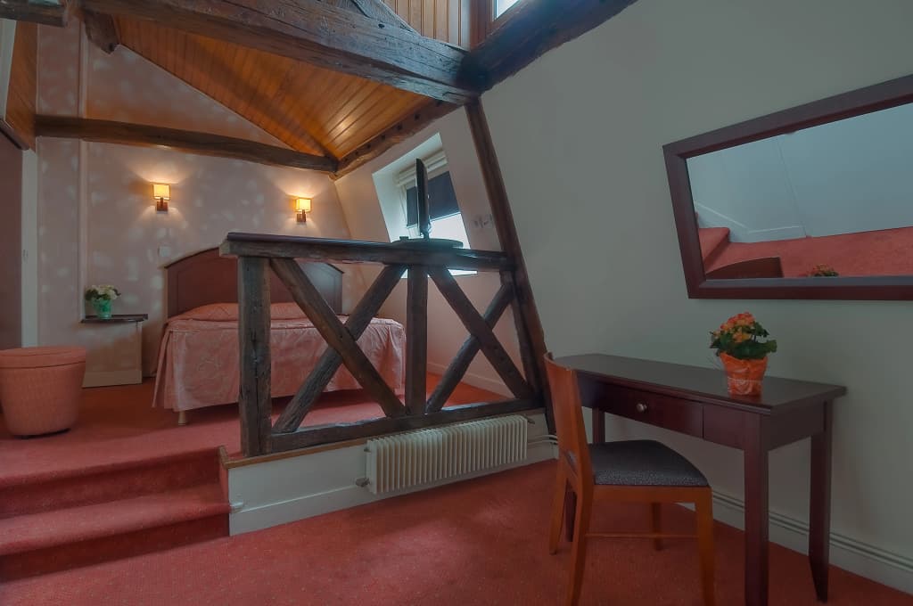 Le Faubourg Hotel - Miniature 6