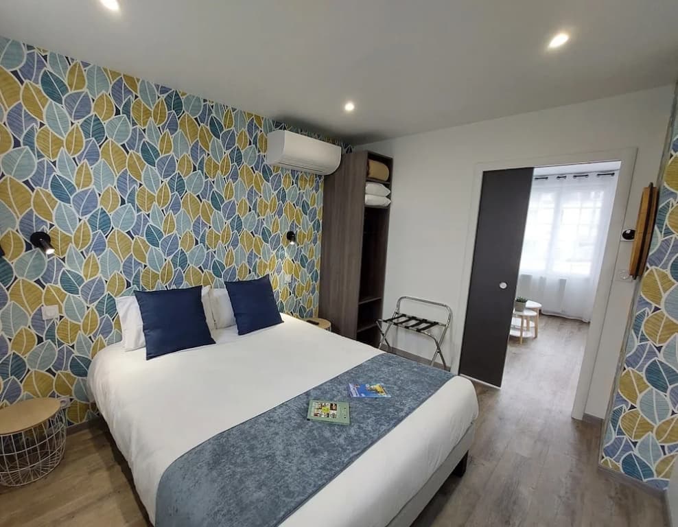 Logis Hotel Loire Hotel - Photo 1