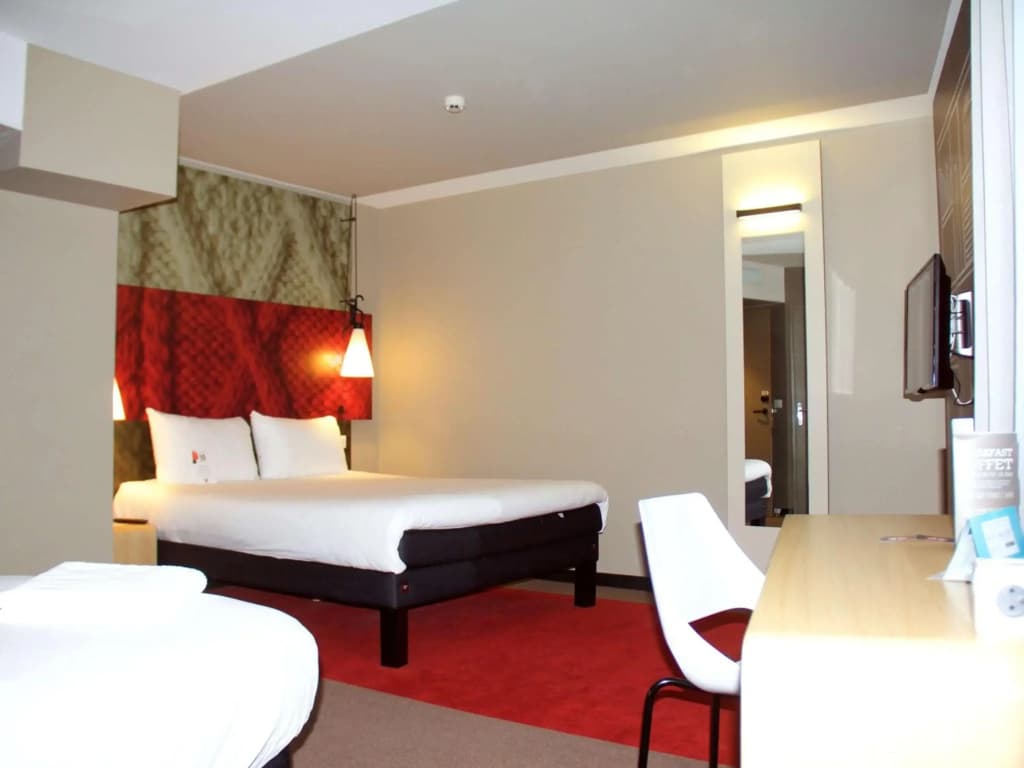 Ibis Lille Centre Grand Palais - Photo 3
