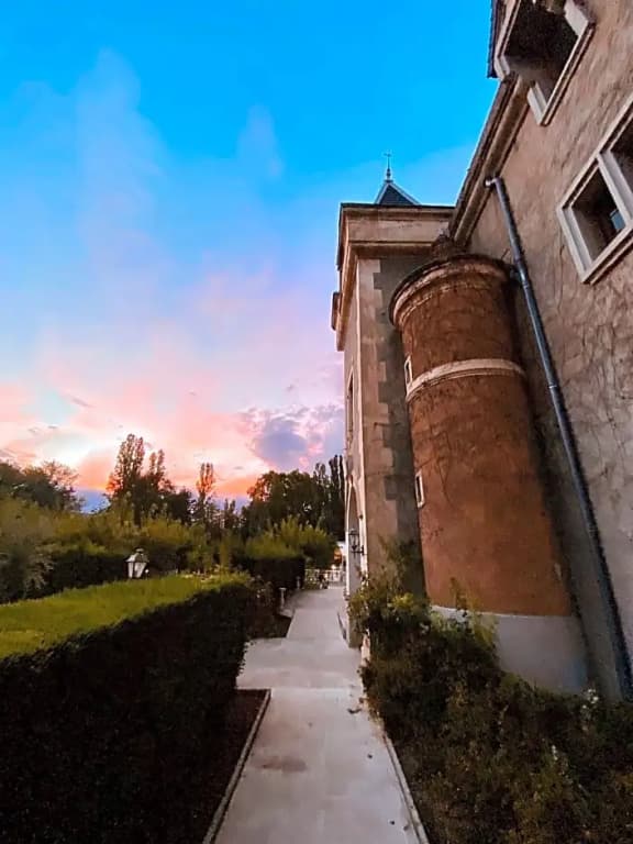 Chateau de Fontager - Photo 1