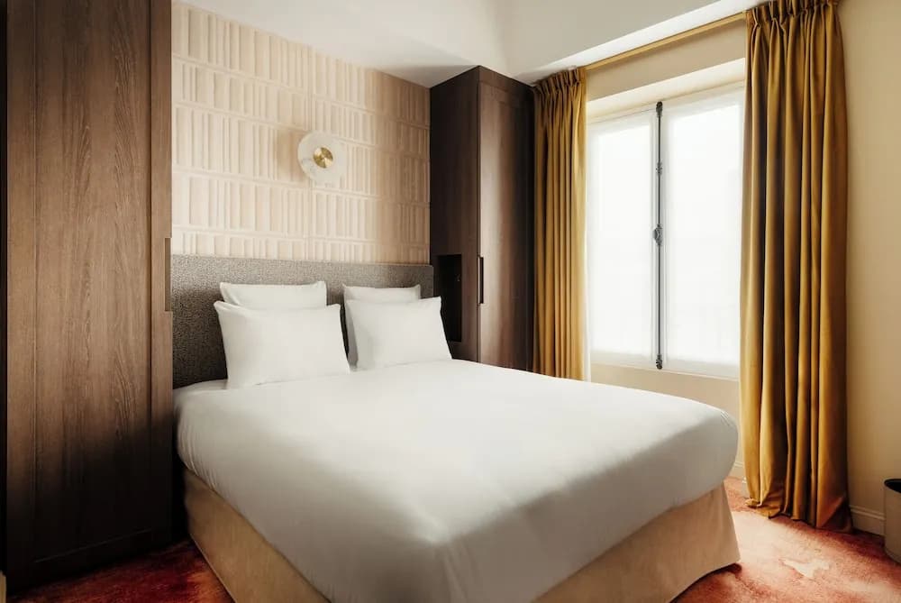 Jills Hotel - Photo 4