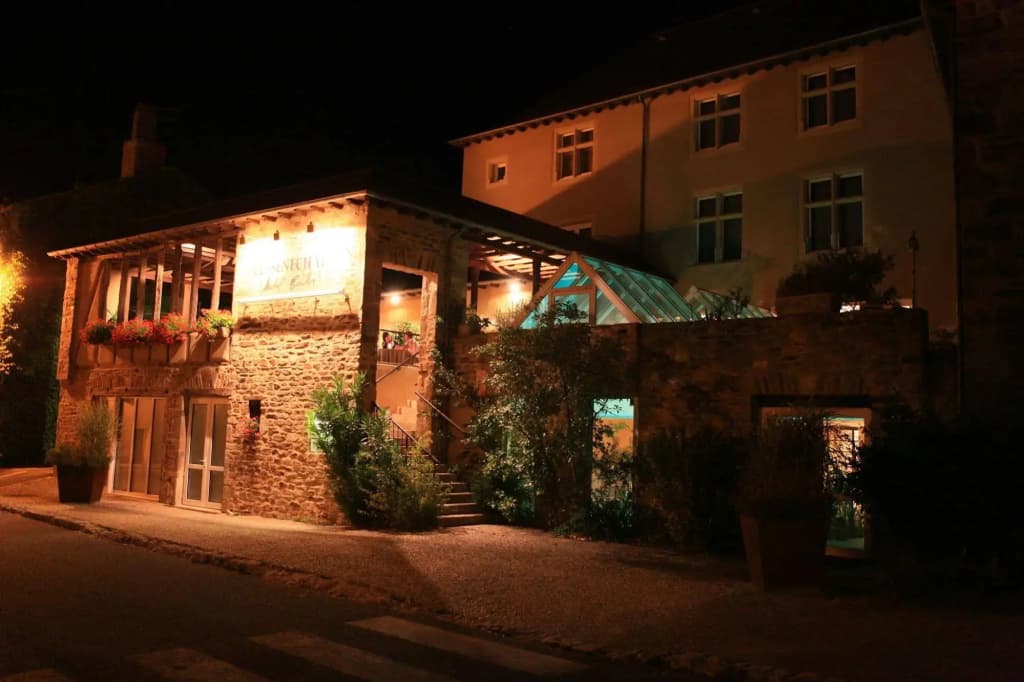 Le Senechal - Photo 1