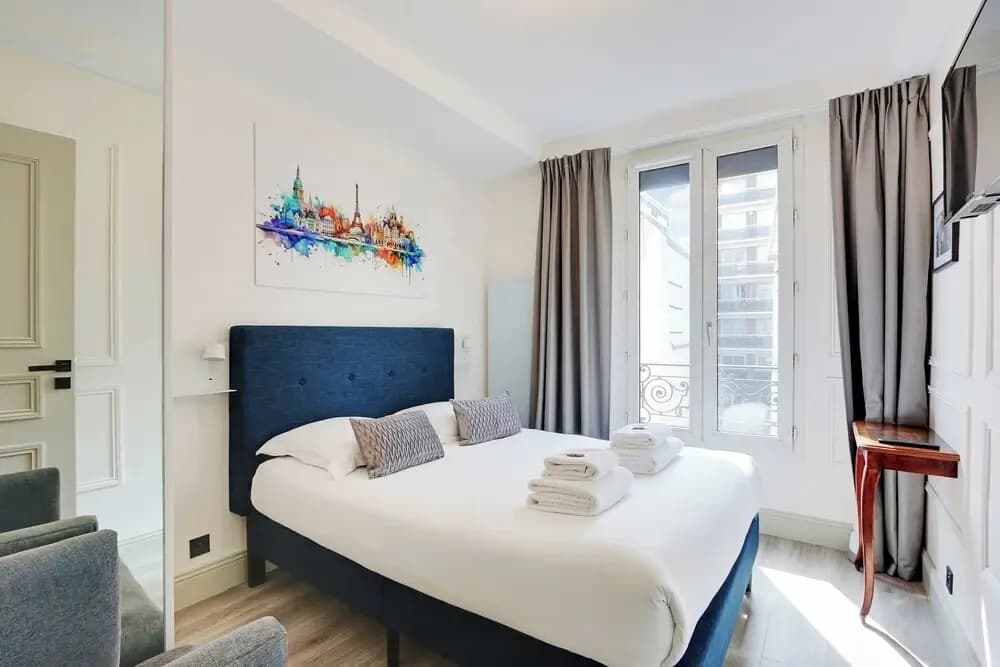 Cosy Apartment With Balcony - 2br/6p- La Roquette - Photo 4