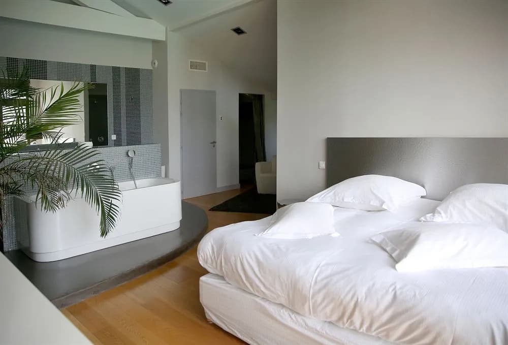 Lafitenia Resort - Photo 4