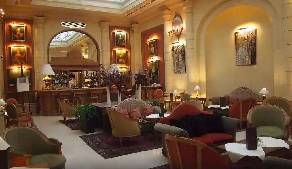 Jolly Hotels France - Photo 2