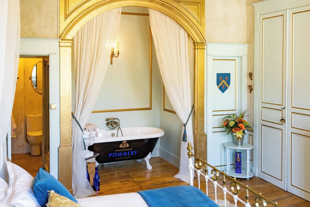 Champagne House - Photo 3