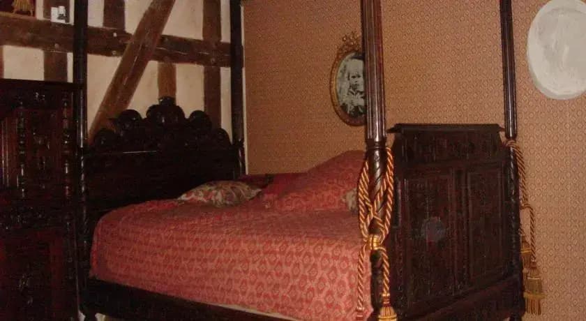 Prieure De La Chaise - Photo 3