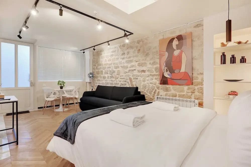 Elegant 4P Studio in the Heart of Montmartre - Paris - Photo 2