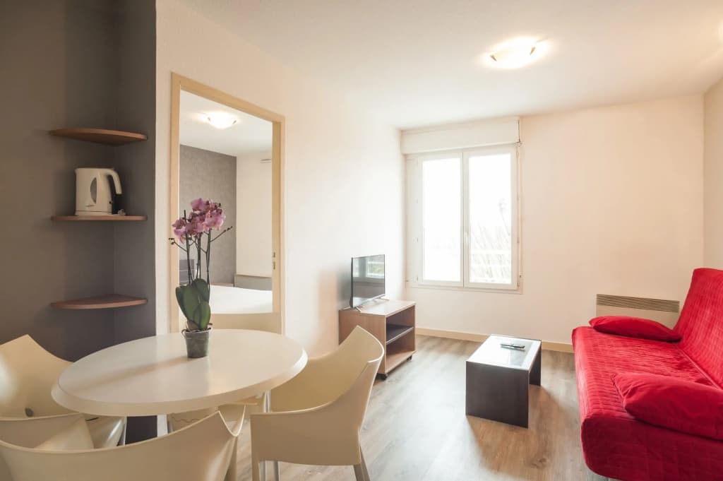 City Residence Chelles - Miniature 6