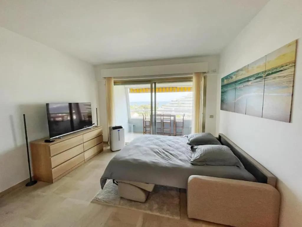 #41 MARINA RIVIERA BAY - Marine Baie des Anges - Studio vue Mer et Port - Photo 2