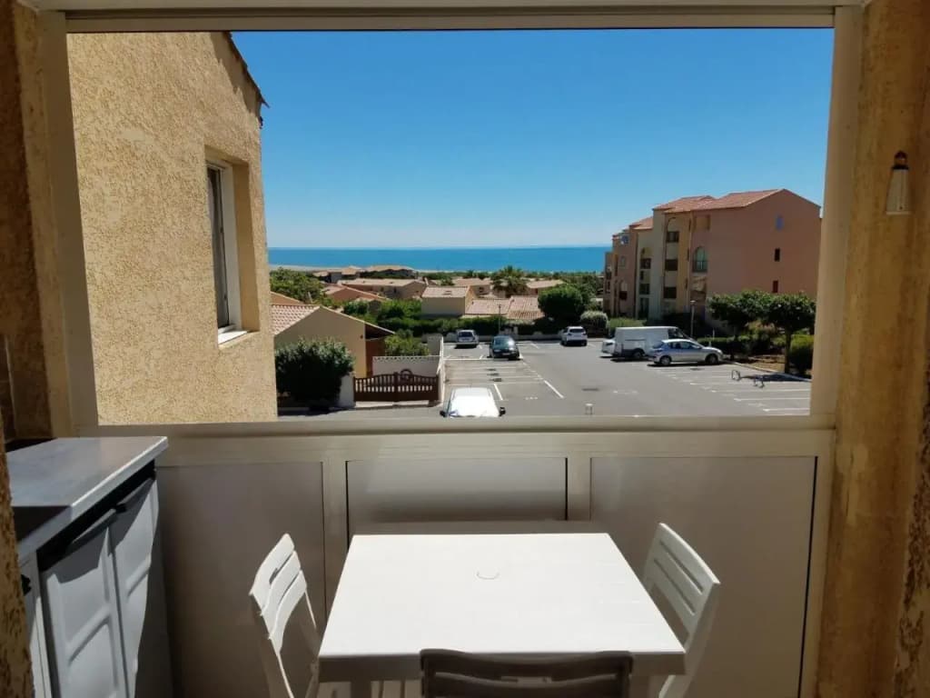 St Pierre La Mer, VUE SUR MER, Quartier calme, T2 - Photo 3