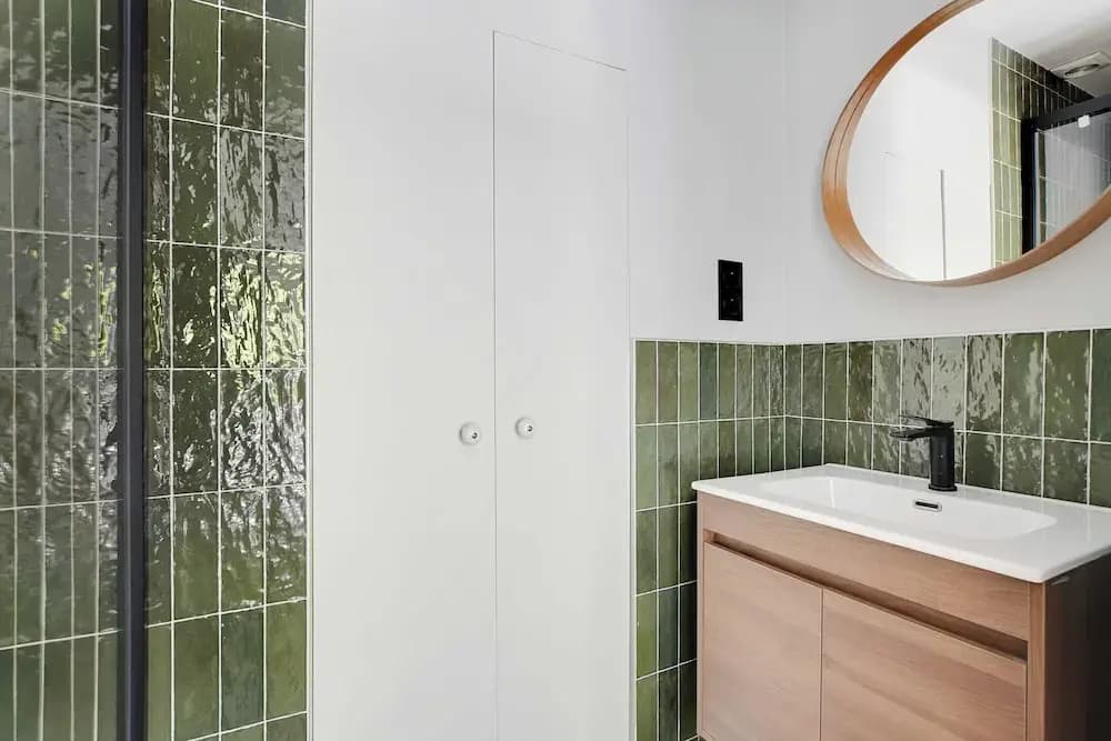 Eclectic Apartment - 2br/6p - Pl. Republique - Miniature 7