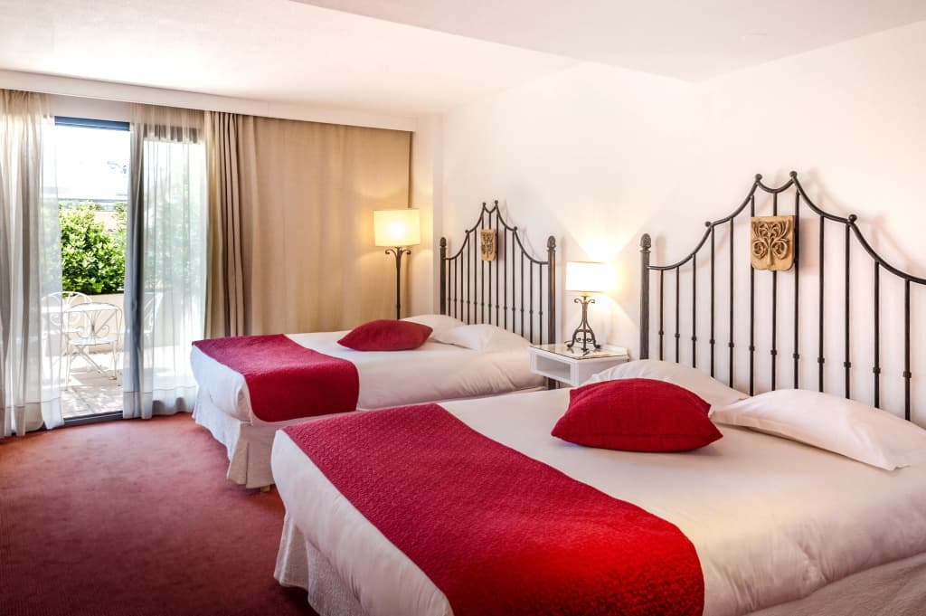 Avignon Grand Hotel - Photo 3