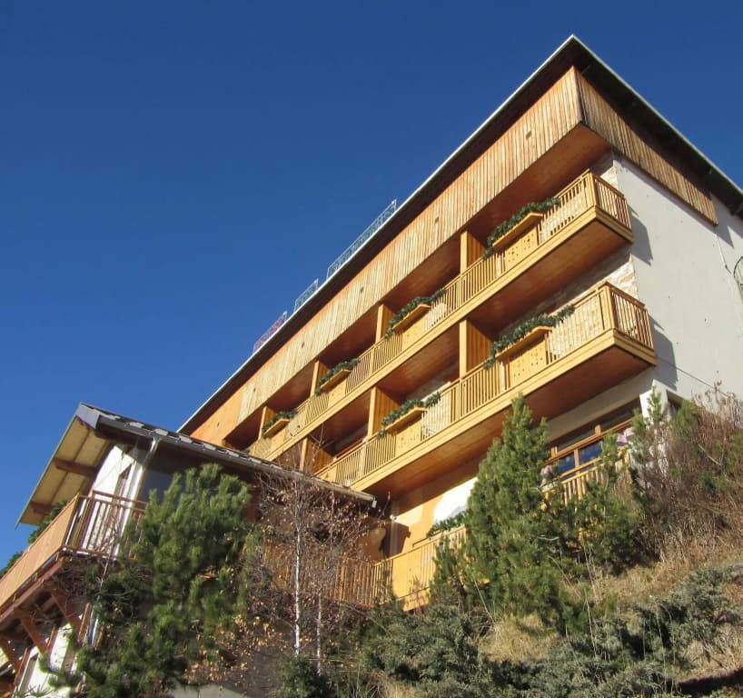 Hôtel Les Catrems - Photo 1
