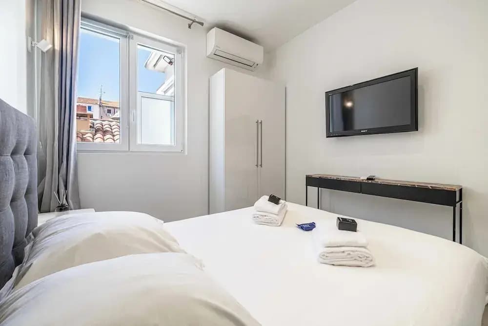 Cozy apt in the Heart of Cannes- Croisette/beaches - Photo 4