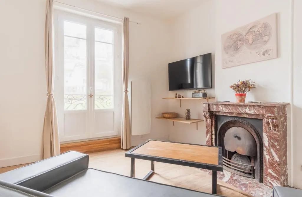 Appartement cosy, Hôtel de ville - Photo 2