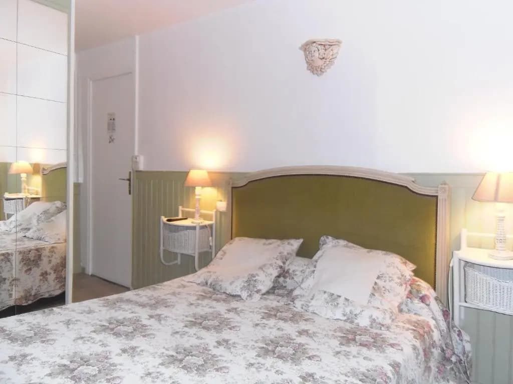 Hôtel des Arceaux - Photo 2