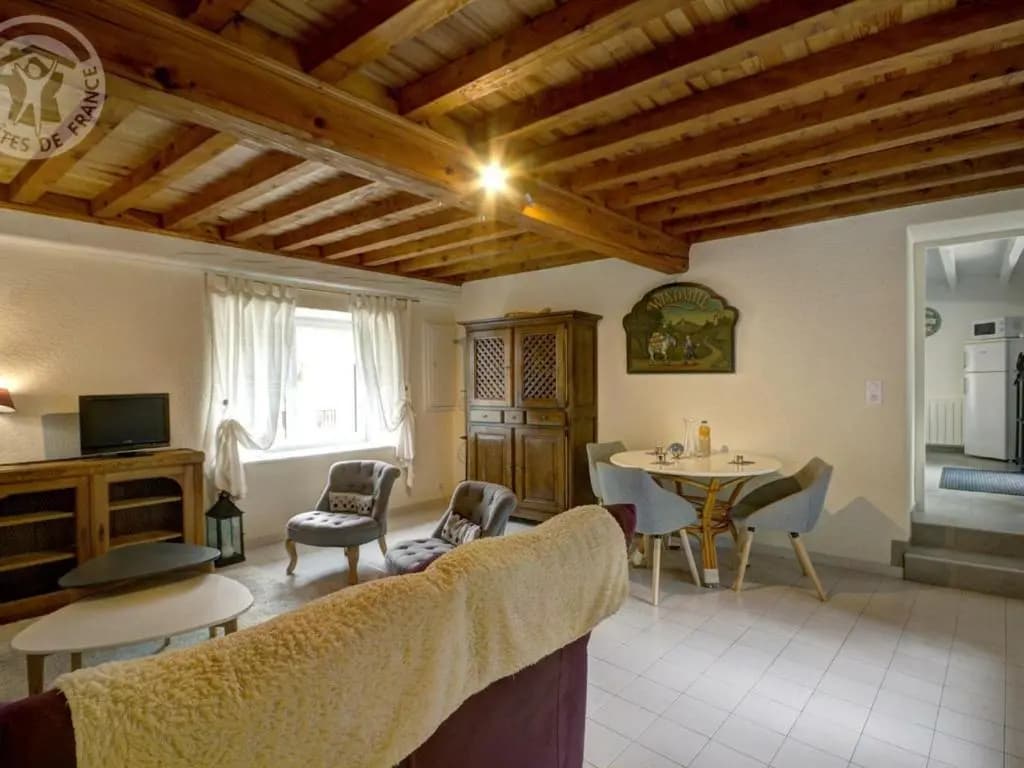 Gîte Belmont-de-la-Loire, 4 pièces, 5 personnes - FR-1-496-126 - Photo 1