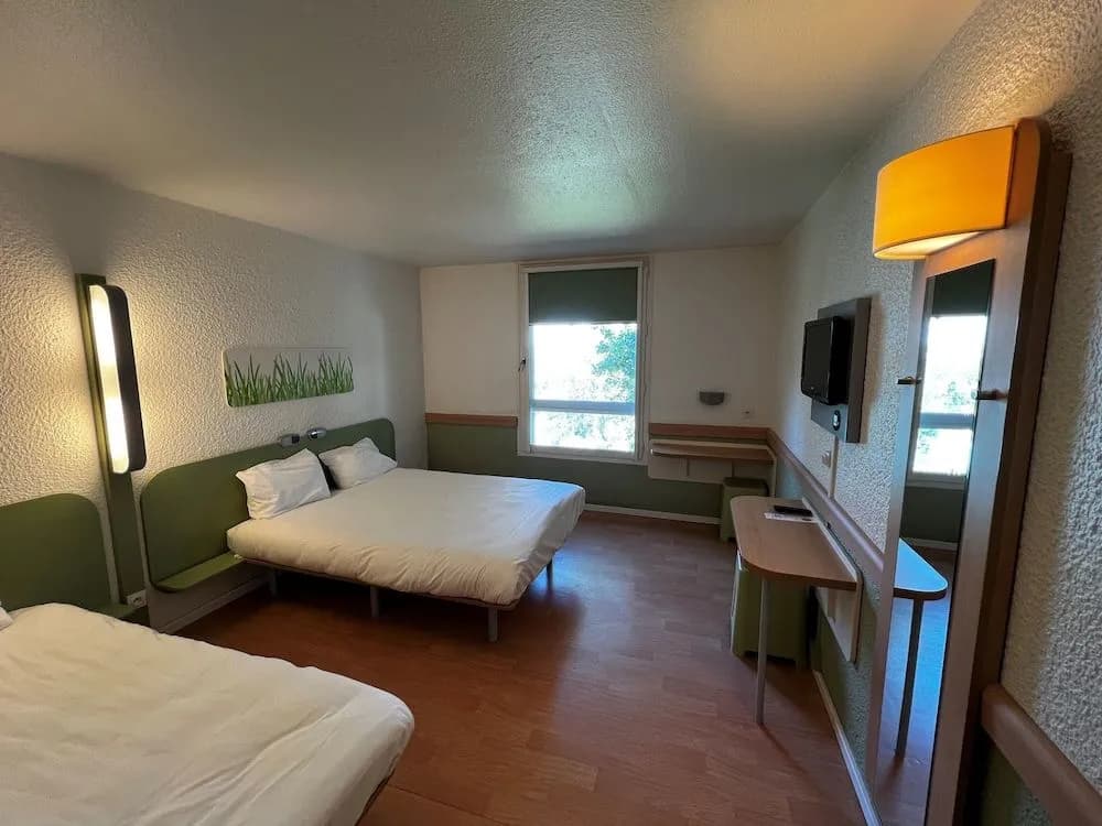 ibis budget Marseille Est Porte d'Aubagne - Photo 5